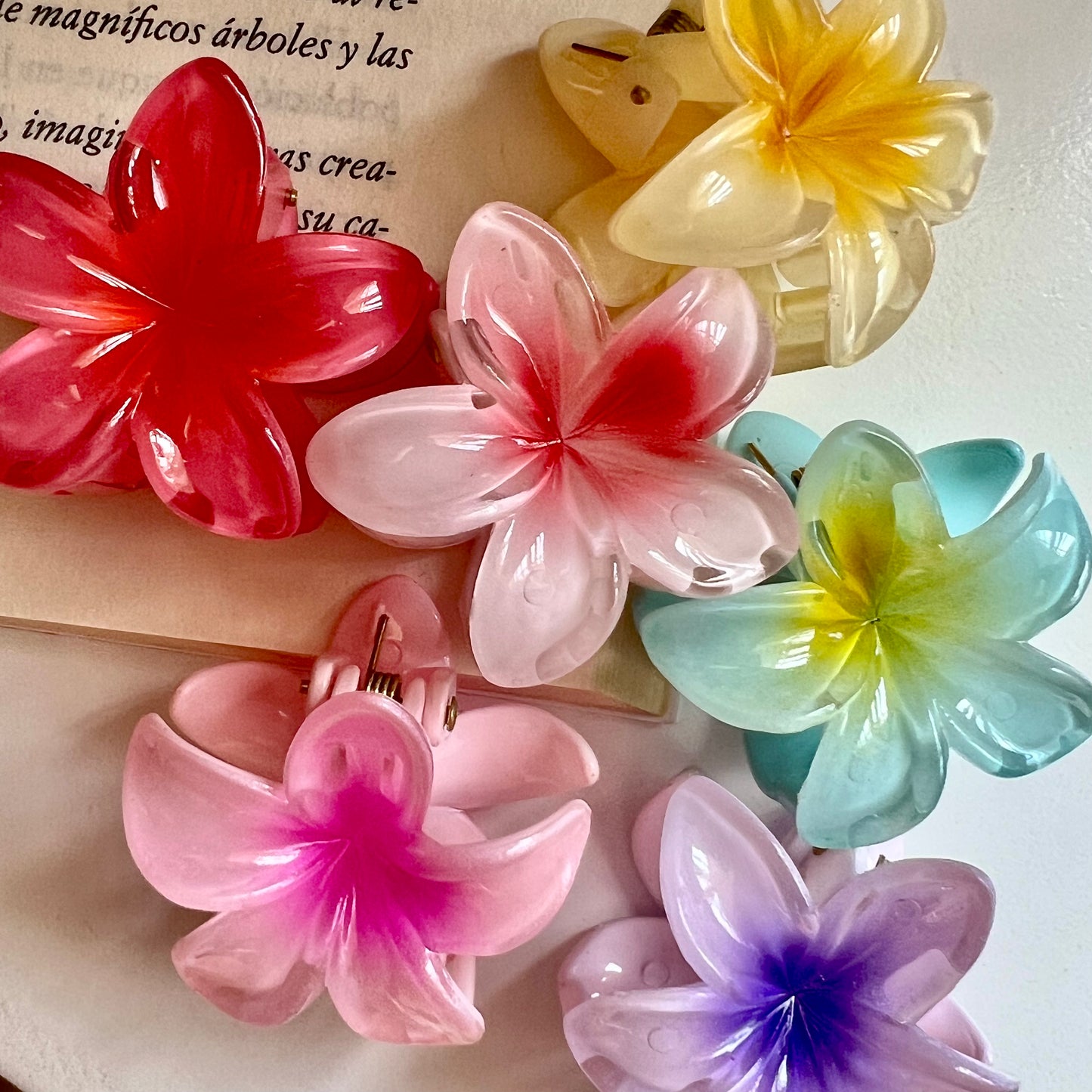 Hawaian mini hairclips